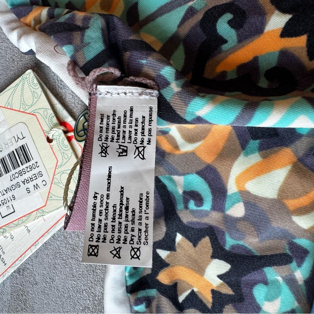 MAAJI SWIMWEAR Sierra Signature REVERSIBLE BIKINI BOTTOM (L) NWT $67 cheeky - Picture 10 of 10